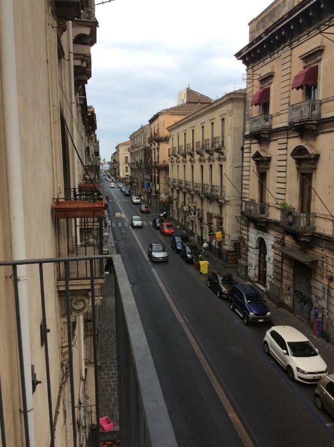 Suite Con Terrazza In Centro Storico CTA Exterior foto