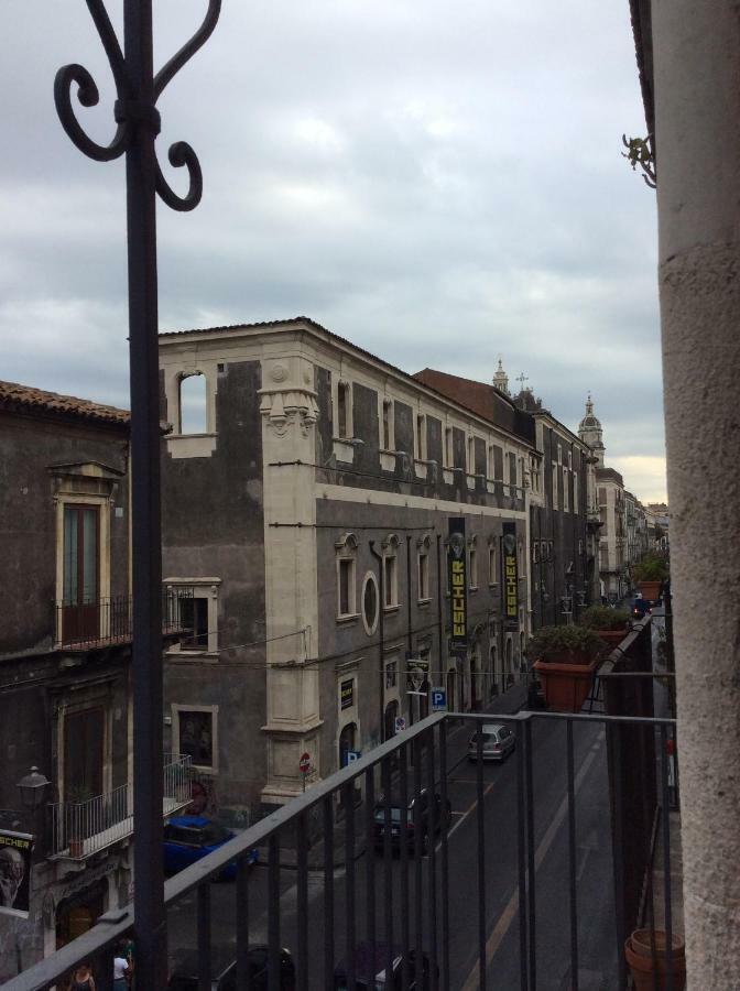 Suite Con Terrazza In Centro Storico CTA Exterior foto