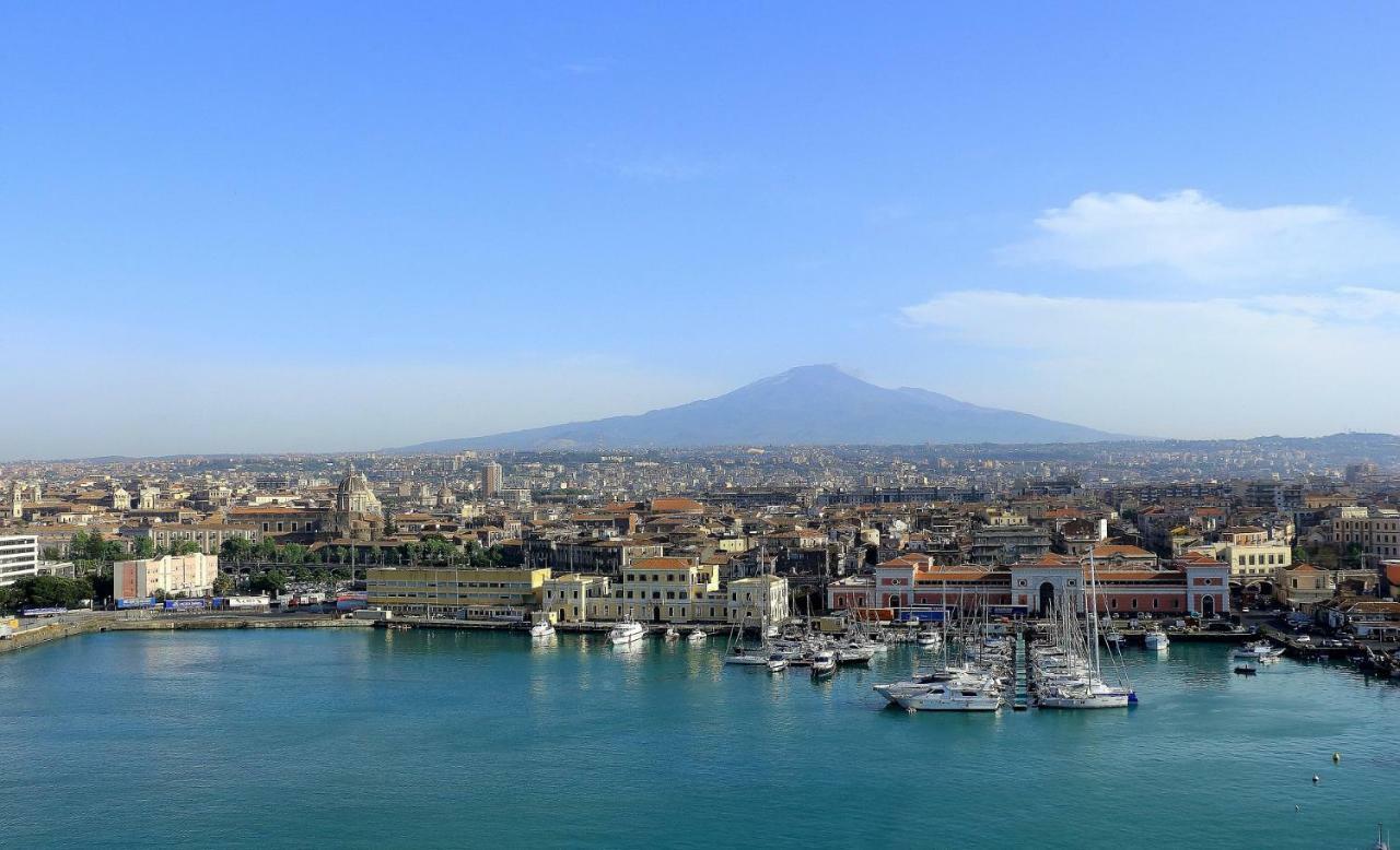 Suite Con Terrazza In Centro Storico CTA Exterior foto